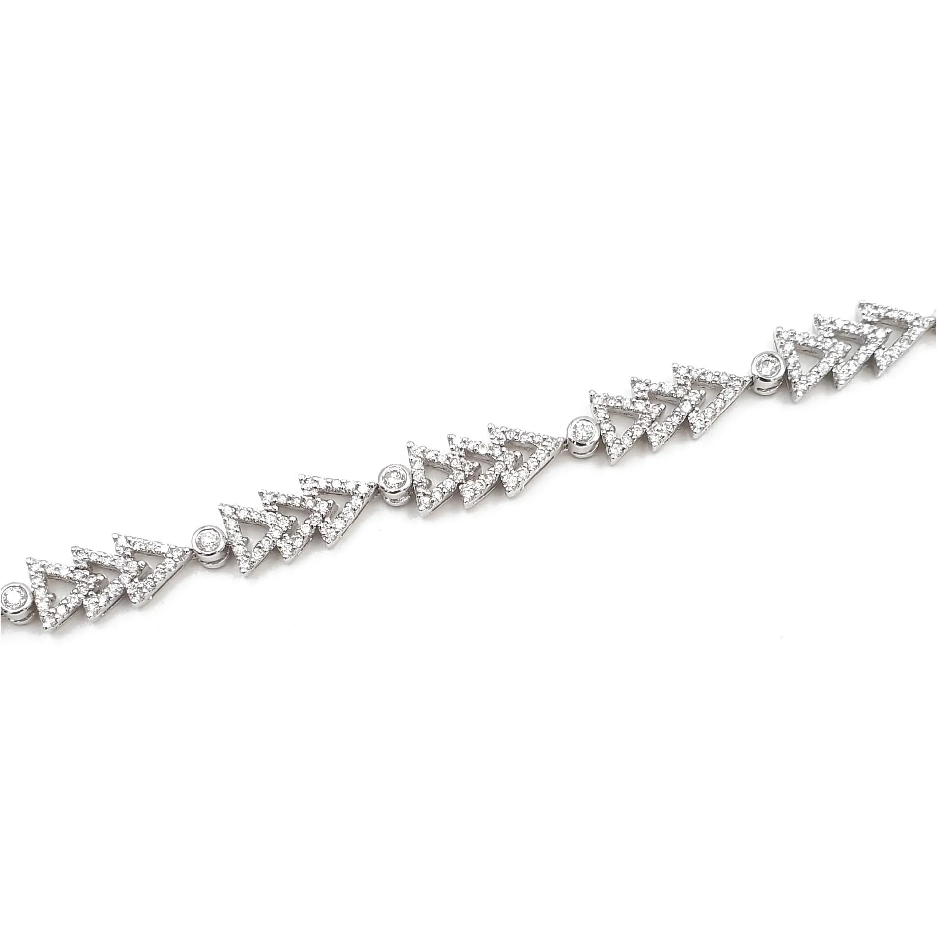 18K White Gold Diamond Tennis Bracelet, 19.50g