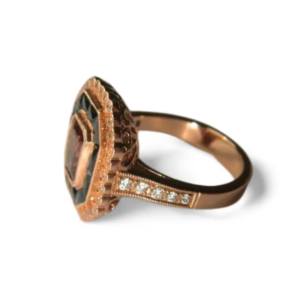 Beautiful Art Deco 18K Pink Rose Gold Pink Tourmaline Hand Cut Onyx Diamond Filigree Ring Band