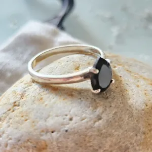 BLACK TEAR - ONYX 925 STERLING SILVER RING