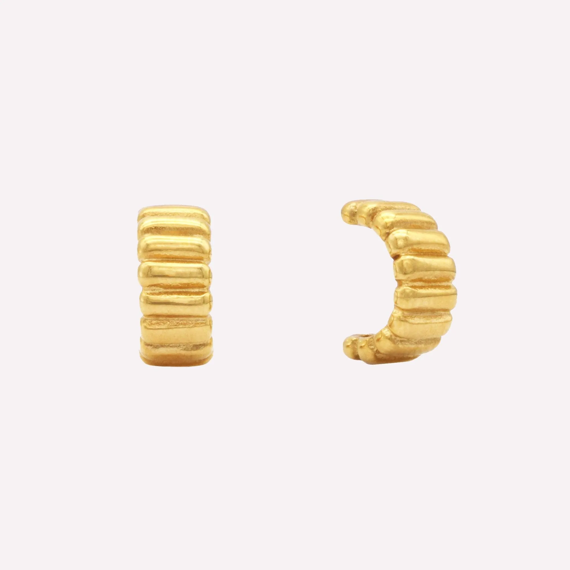 CHUNKY BAR HUGGIE HOOP CLIP-ON EARRINGS IN GOLD