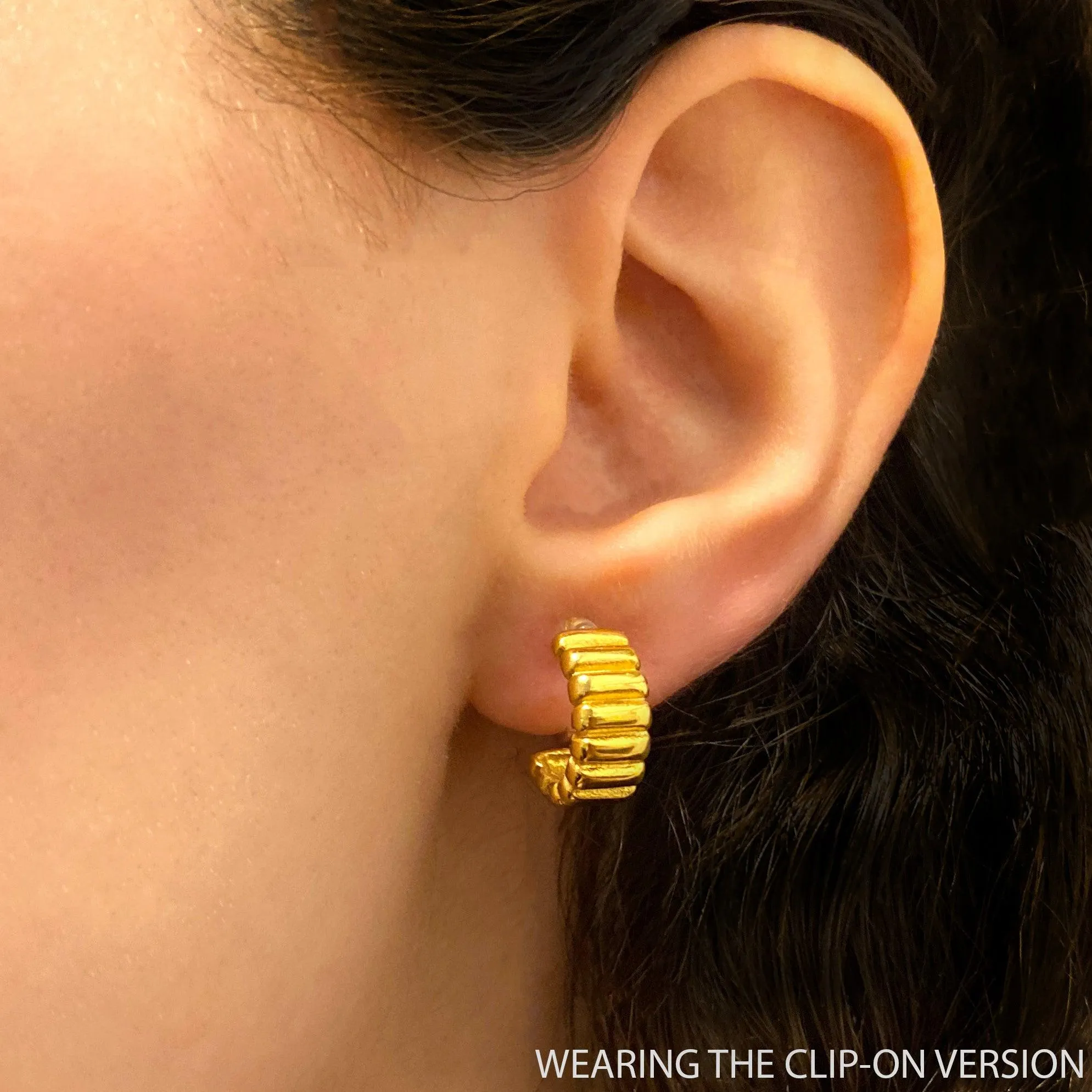 CHUNKY BAR HUGGIE HOOP CLIP-ON EARRINGS IN GOLD