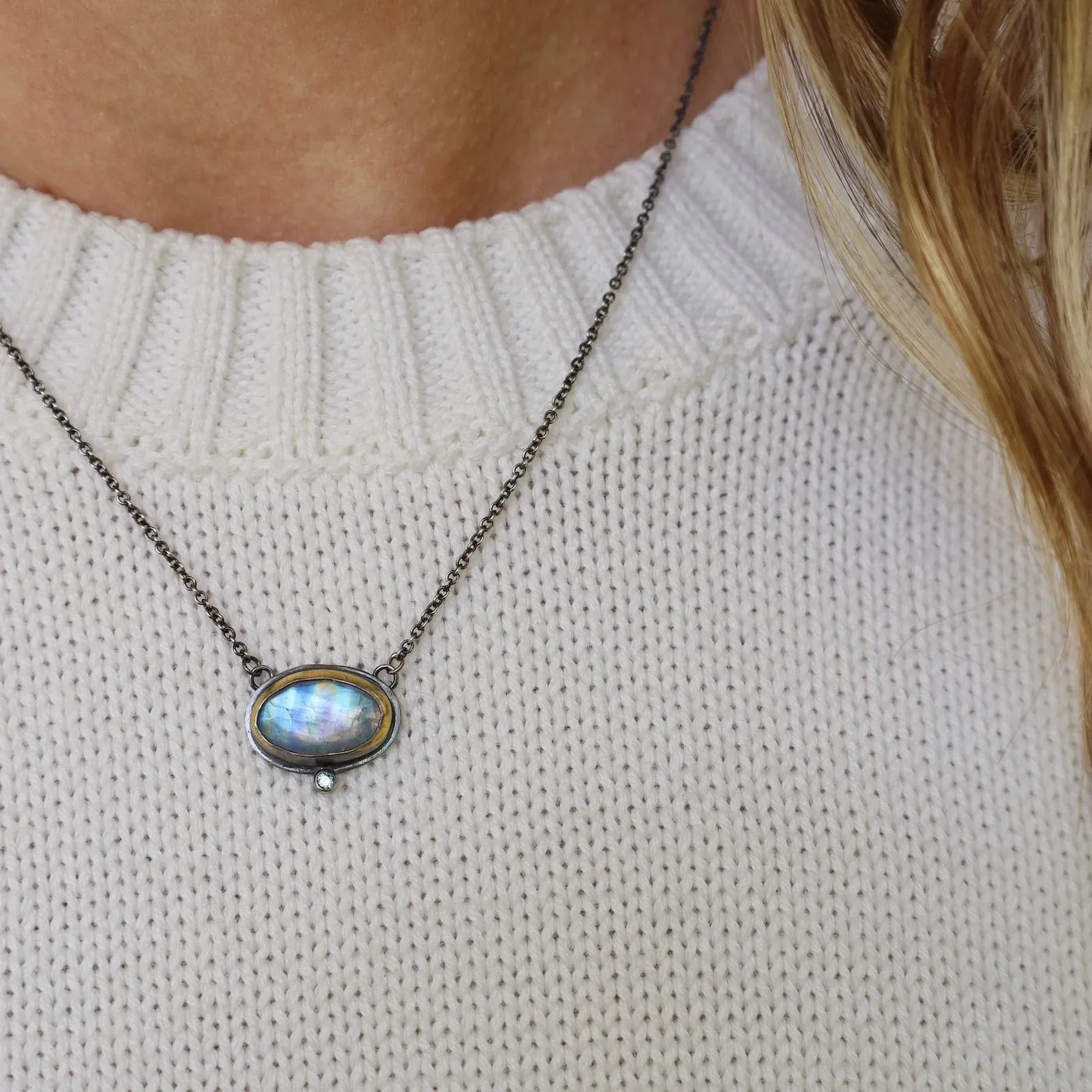 Crescent Rim Necklace with Moonstone