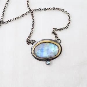 Crescent Rim Necklace with Moonstone