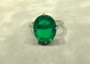 Emerald Green Paraiba Tourmaline Oval Gemstone Ring