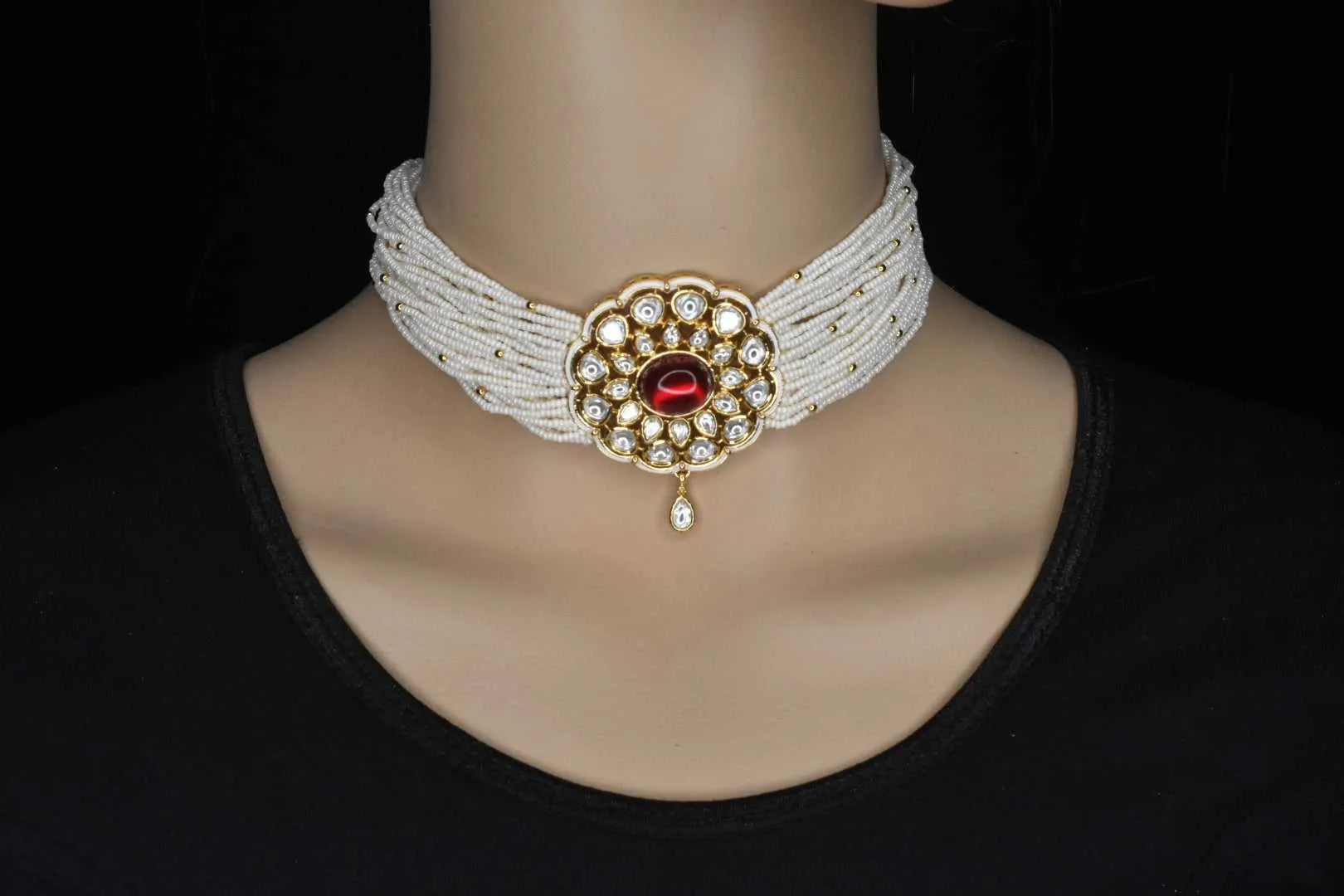 Flower Shaped Kundan And Kemp Studded Beads Choker Set