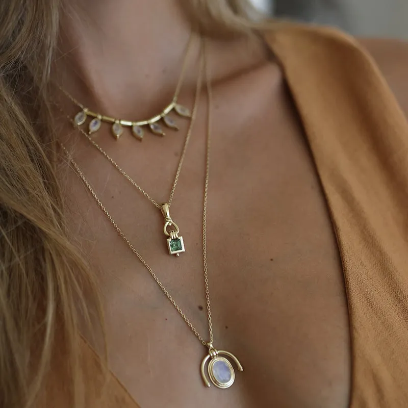 FREYA MOONSTONE NECKLACE