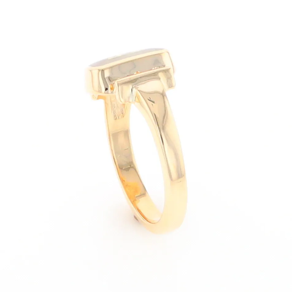 Gold Quartz Ring Oval Inlaid Design with .24ctw Round Diamonds