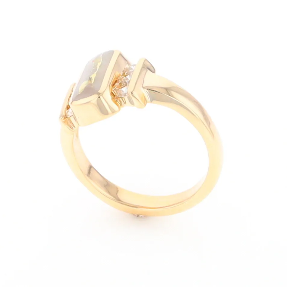 Gold Quartz Ring Oval Inlaid Design with .24ctw Round Diamonds