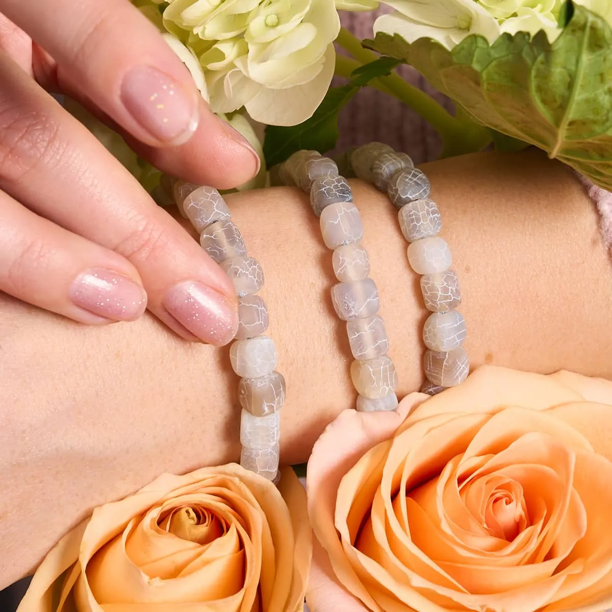 Grey Agate | Silver | Gemstone Pebble Macrame Bracelet