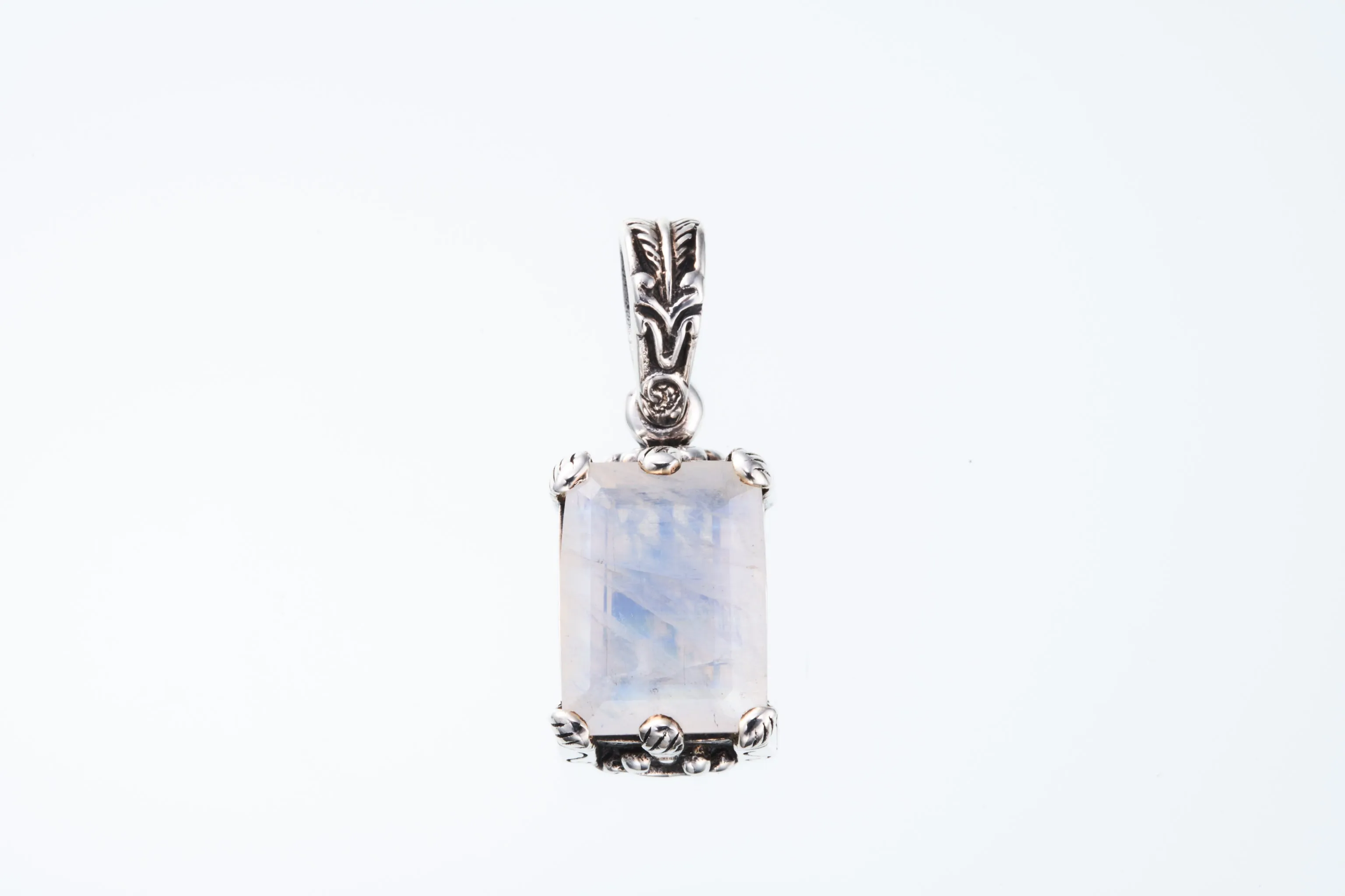 Islamic Pendant : L (Rainbow Moonstone)