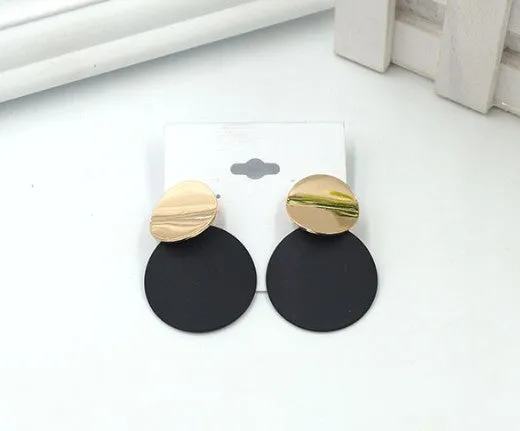 Japan, Japan, temperament, fashion, personality, trend, minimalism, geometric disc, earrings, earrings, and earrings.