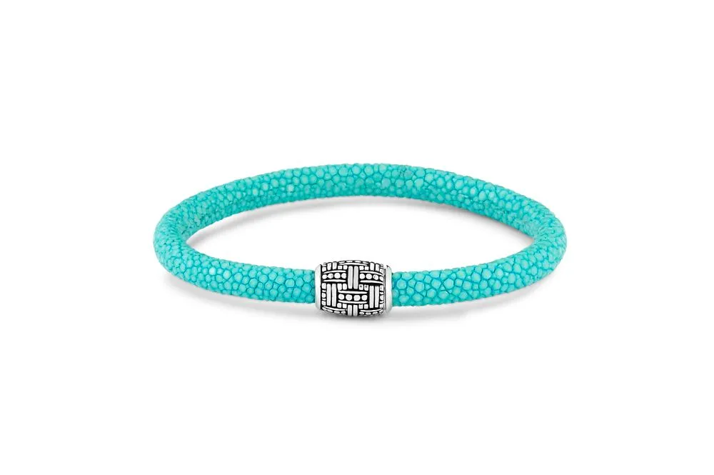 Lewotolo Bracelet- Turquoise Stingray