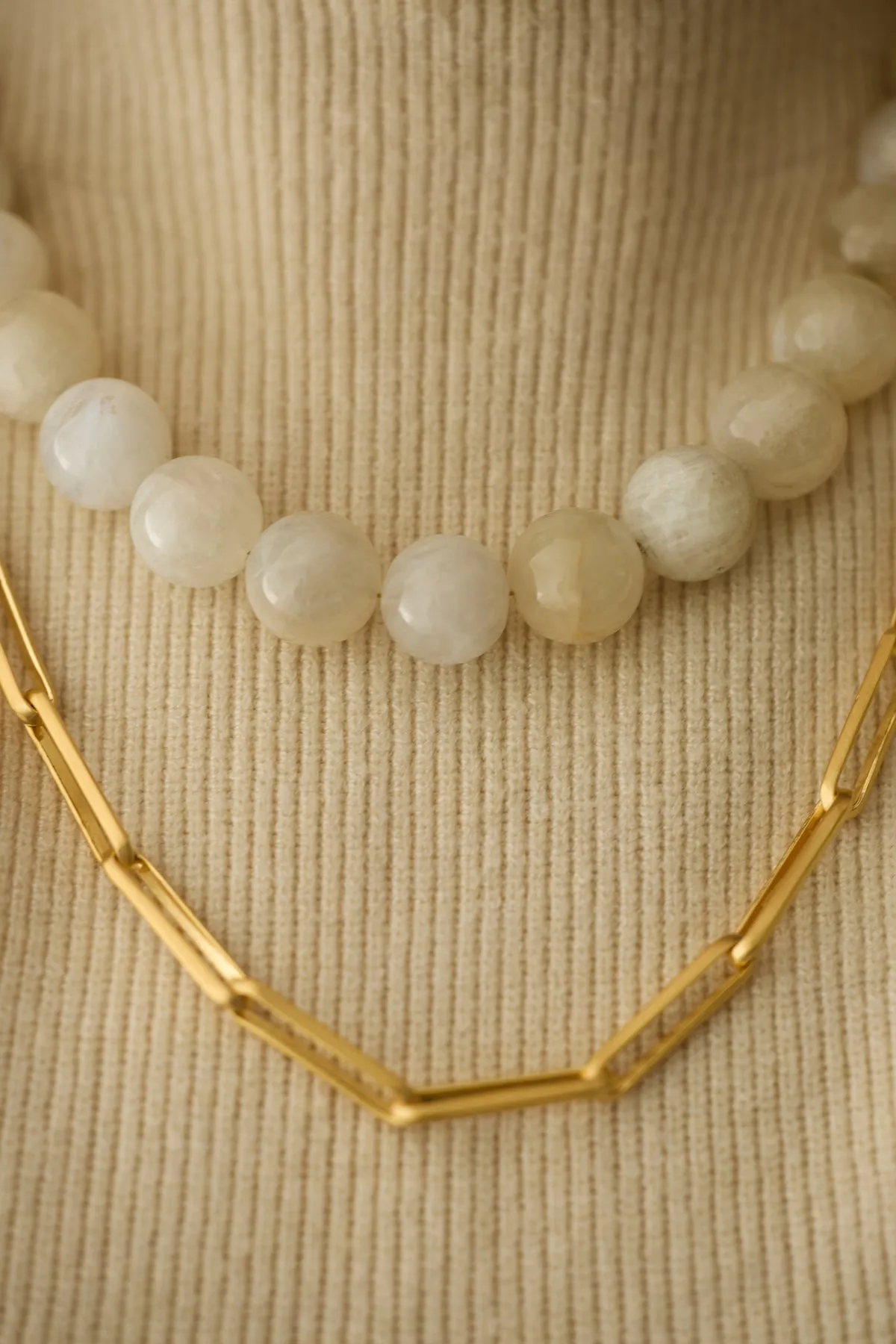 Milky moonstone Gold-Vermeil necklace /  BOULE