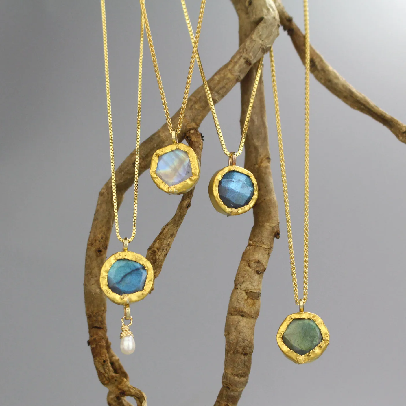 Round Gold Moonstone Pendant Necklace