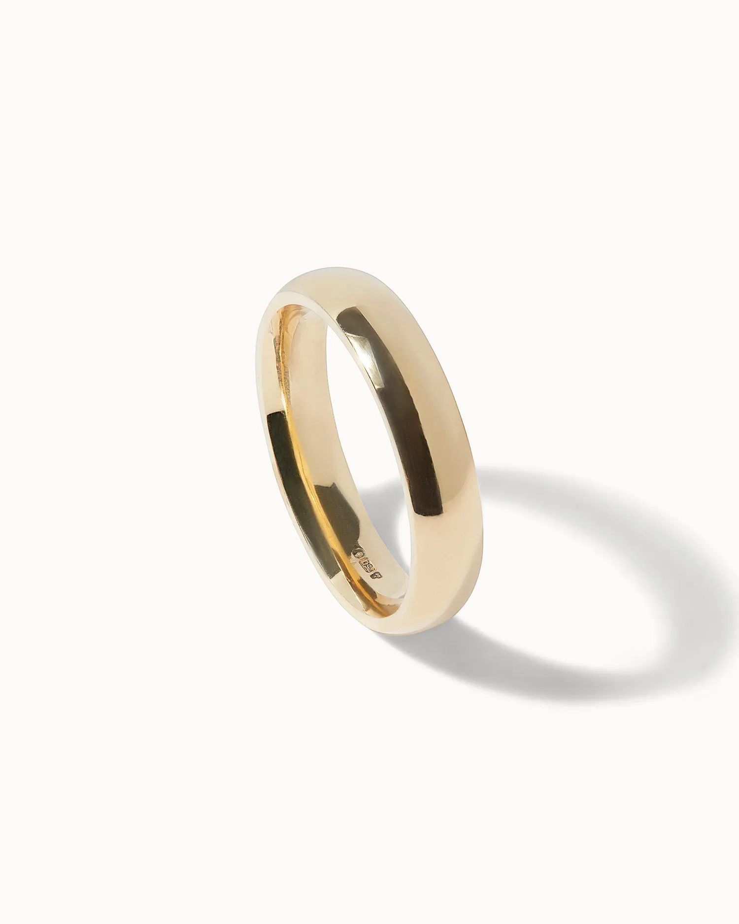 Solid 18ct Gold Classic Ring - 4mm Band