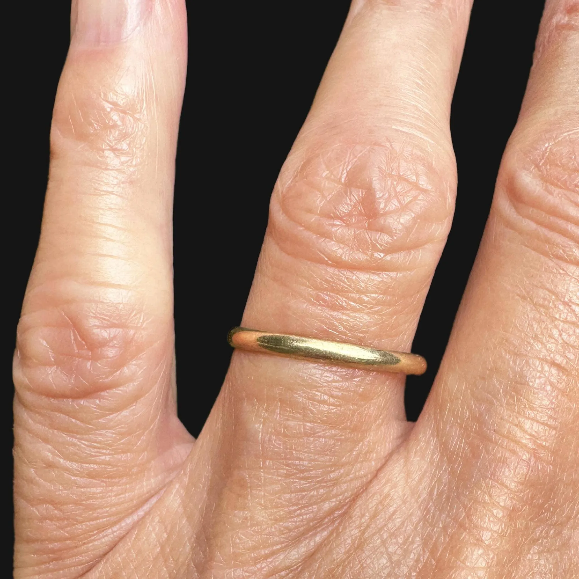 Vintage 10K Gold Thin Wedding Band Ring