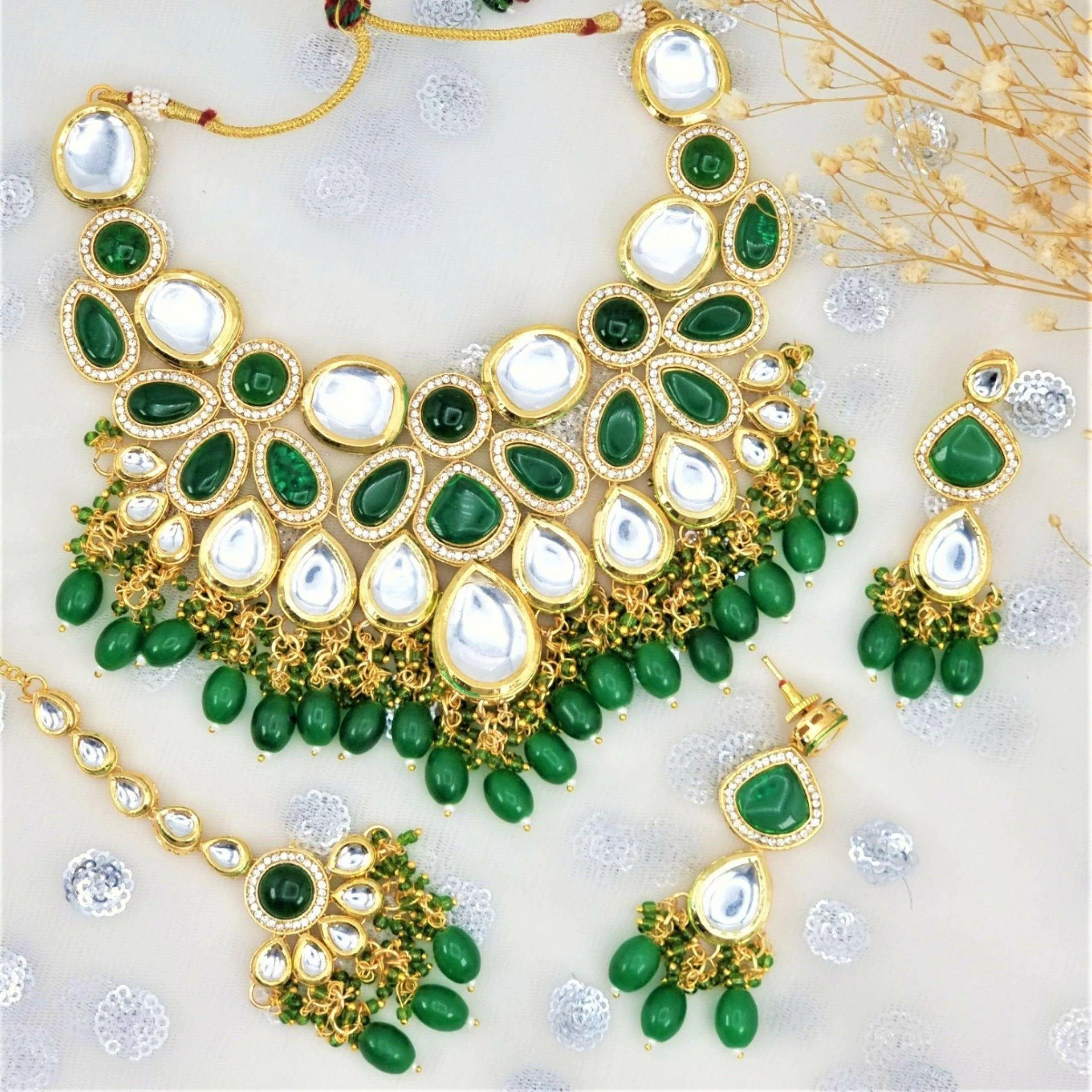 Zebunnisa Kundan Set Emerald Green